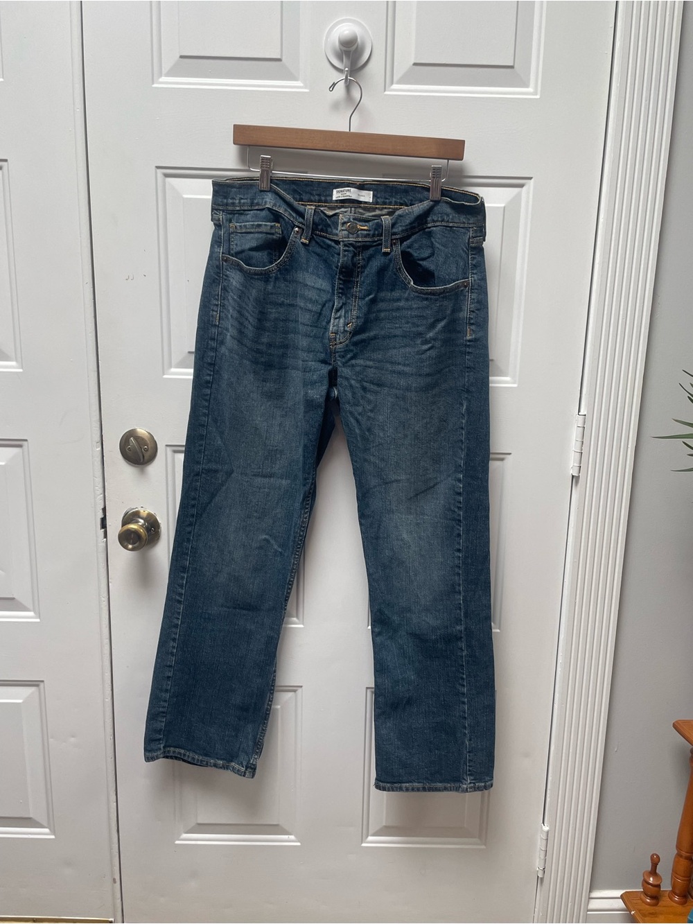 Signature by Levi Strauss Men's Dark Blue Straight Jeans